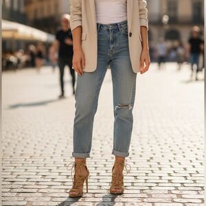 Alexandre Birman High Heel Sandal, 8B